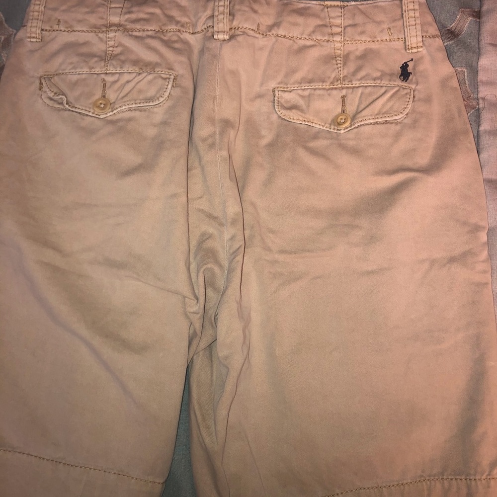 Men’s Ralph Lauren Khaki Shorts - size 33
